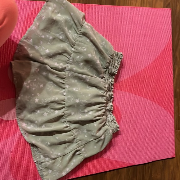 Skort - Picture 2 of 3